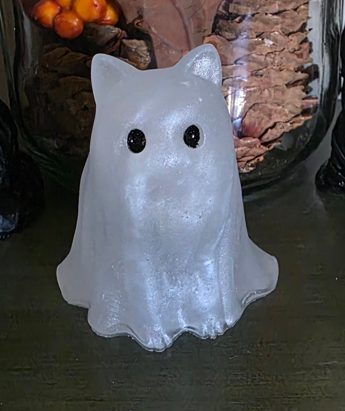 Ghost Cat figurine